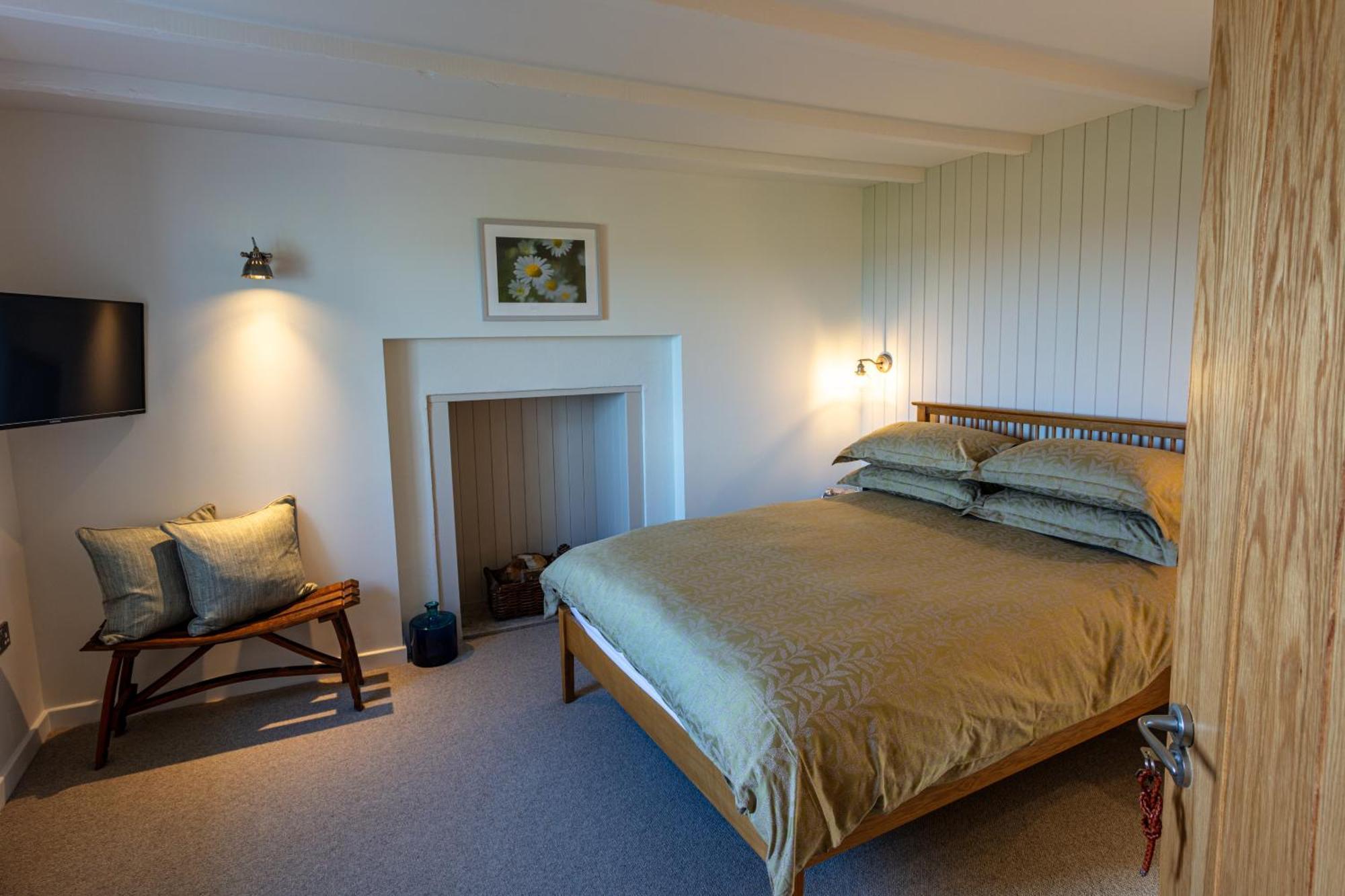 Croft Cottage Ullapool Room photo